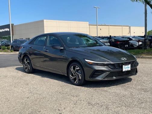 2025 Hyundai ELANTRA HEV SEL Sport
