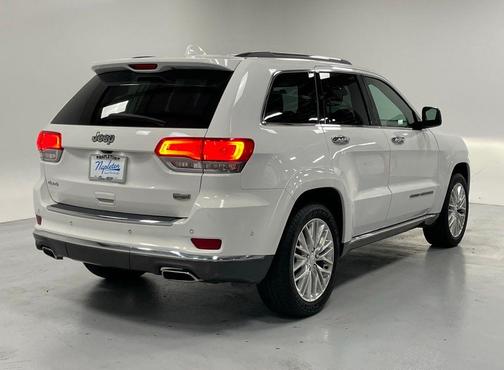 2018 Jeep Grand Cherokee Summit