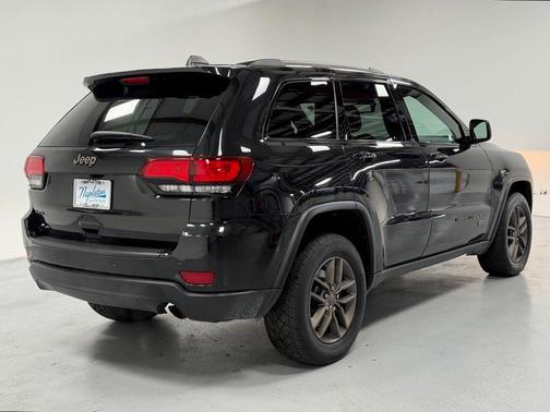 2016 Jeep Grand Cherokee Laredo