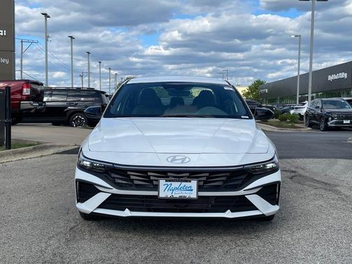 2025 Hyundai ELANTRA HEV SEL Sport