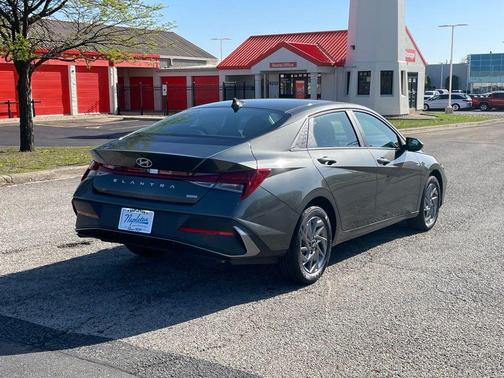 2025 Hyundai ELANTRA HEV Blue