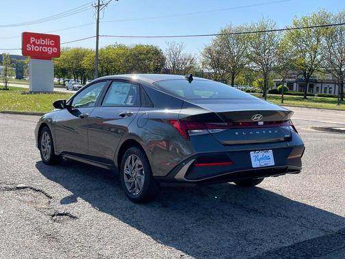 2025 Hyundai ELANTRA HEV Blue