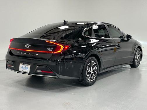 2021 Hyundai SONATA Hybrid Blue