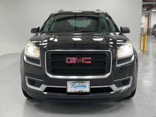 2016 GMC Acadia SLE-2