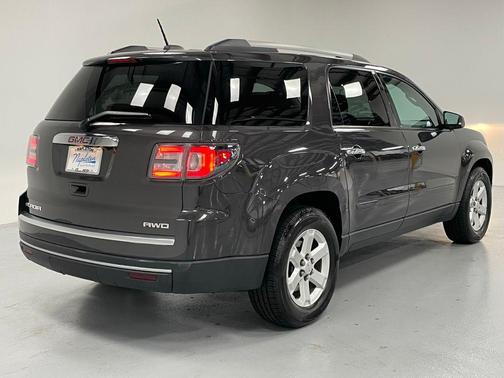 2016 GMC Acadia SLE-2