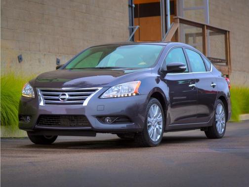 Aspen White 2013 Nissan Sentra SV