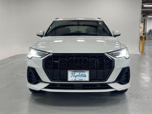 2023 Audi Q3 45 S line Premium