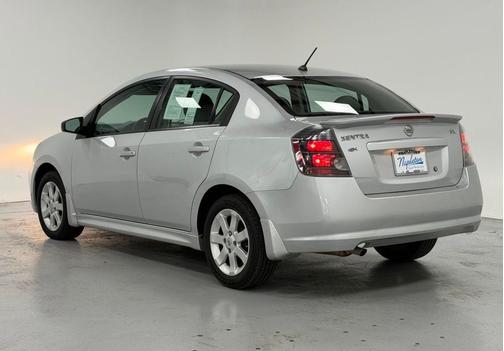 2010 Nissan Sentra 2.0 SR