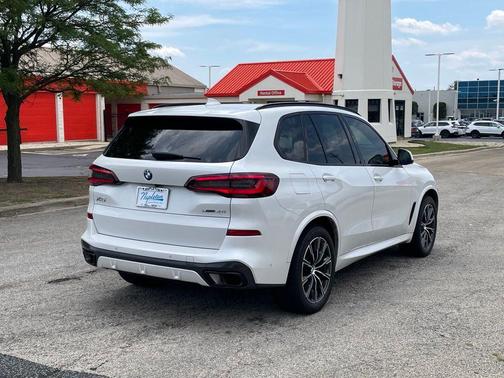 2023 BMW X5 xDrive40i