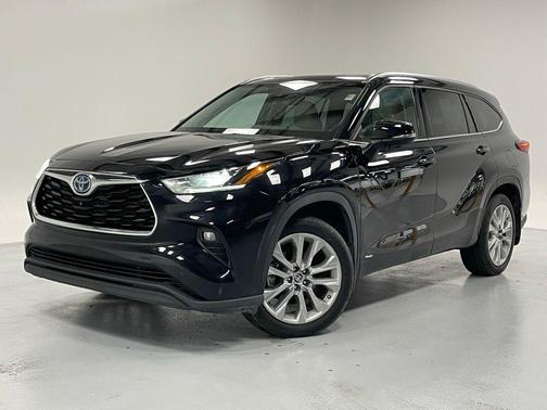 2022 Toyota Highlander Hybrid Limited