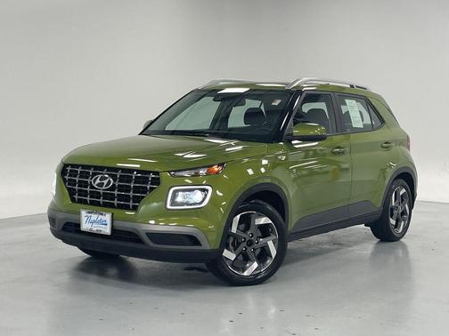 2020 Hyundai VENUE SEL