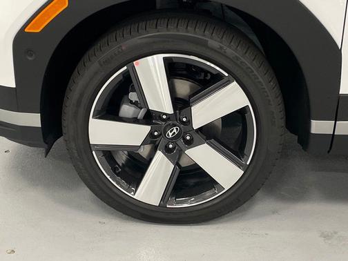2025 Hyundai SANTA FE HEV Limited