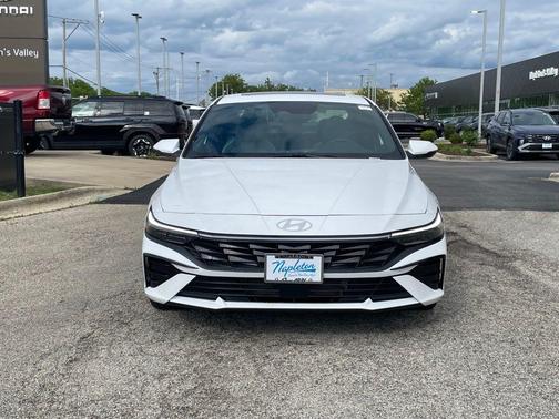 2025 Hyundai ELANTRA HEV Limited
