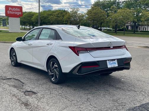 2025 Hyundai ELANTRA HEV Limited