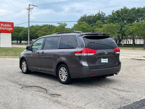 2014 Toyota Sienna L