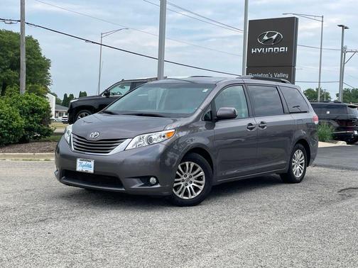 2014 Toyota Sienna L