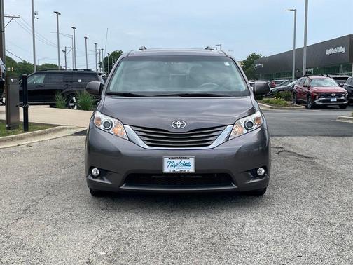 2014 Toyota Sienna L