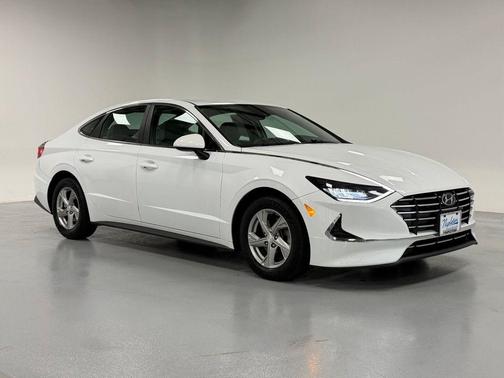 2021 Hyundai SONATA SE