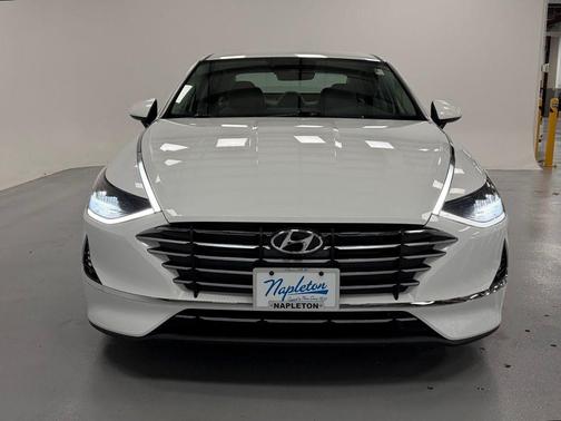 2021 Hyundai SONATA SE