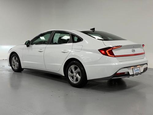 2021 Hyundai SONATA SE