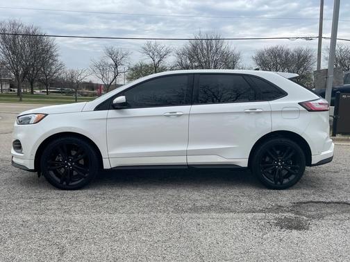 2020 Ford Edge ST