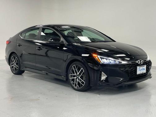 2019 Hyundai ELANTRA Sport