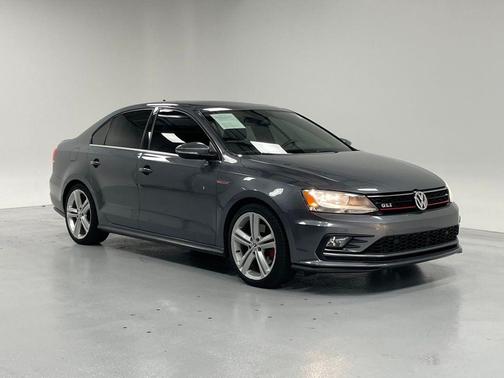 2016 Volkswagen Jetta 2.0T GLI SE