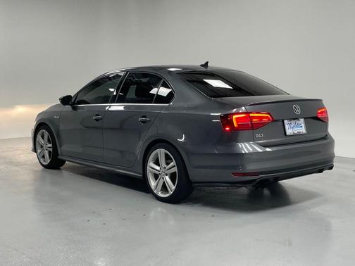 2016 Volkswagen Jetta 2.0T GLI SE