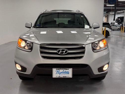2012 Hyundai SANTA FE SE