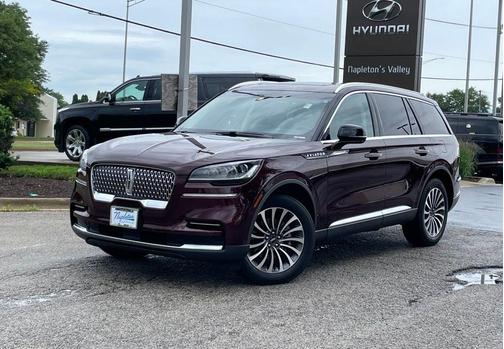 2022 Lincoln Aviator Standard AWD