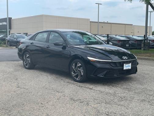 2025 Hyundai ELANTRA HEV SEL Sport