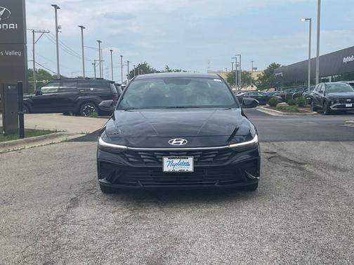 2025 Hyundai ELANTRA HEV SEL Sport