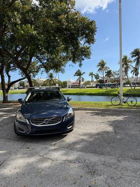 Caspian Blue Metallic 2011 Volvo S60 T6