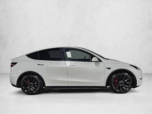 2022 Tesla Model Y Performance Dual Motor All-Wheel Drive