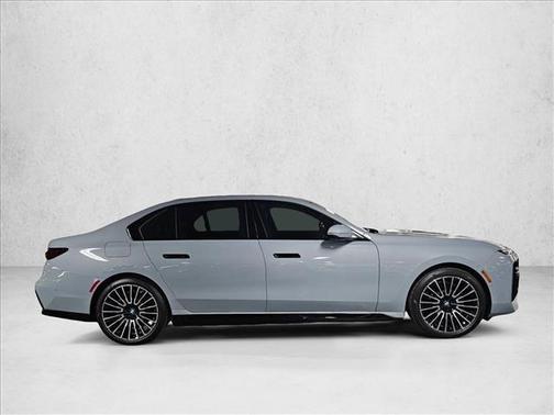 2025 BMW i7 xDrive60