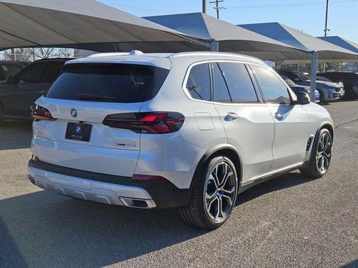 2026 BMW X5 PHEV xDrive50e