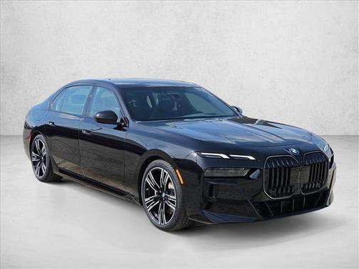 Black Sapphire Metallic 2026 BMW 740 xDrive