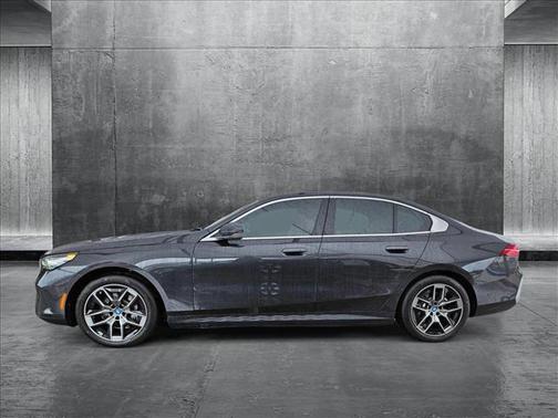 2024 BMW i5 eDrive40