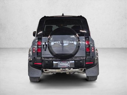 2024 Land Rover Defender 110 P400 X-Dynamic SE