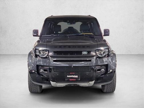 2024 Land Rover Defender 110 P400 X-Dynamic SE