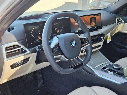 2026 BMW 330 xDrive NA