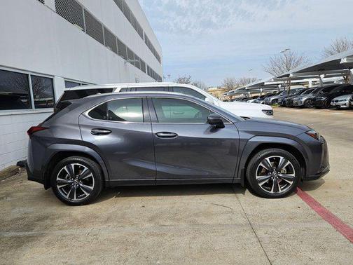 2024 Lexus UX 250h Base