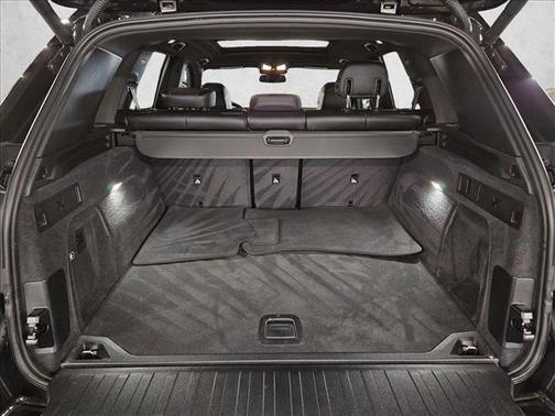 Black Sapphire Metallic 2024 BMW X5 sDrive40i