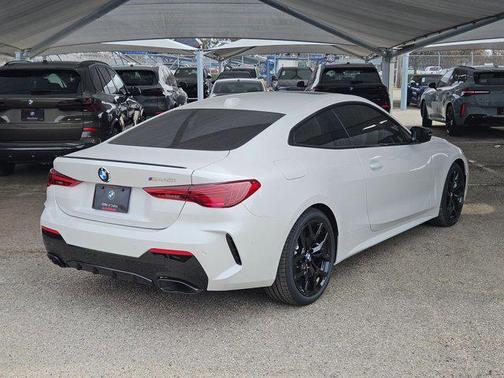 2026 BMW M440 i
