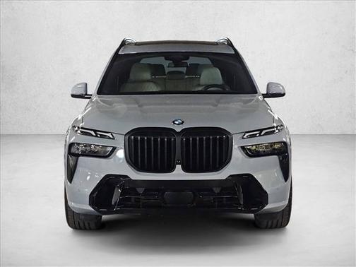 Brooklyn Grey Metallic 2025 BMW X7 xDrive40i