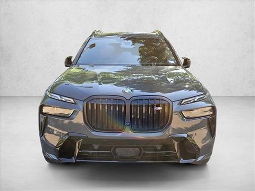 Dravit Grey Metallic 2024 BMW X7 M60i