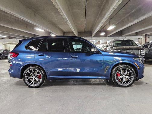 Phytonic Blue Metallic 2023 BMW X5 M50i