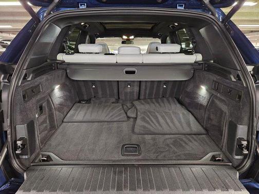 Phytonic Blue Metallic 2023 BMW X5 M50i