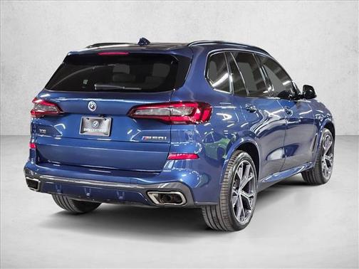 Phytonic Blue Metallic 2023 BMW X5 M50i