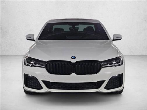 2023 BMW 530 i